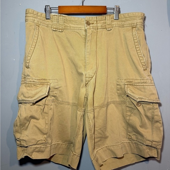 Polo Ralph Lauren Tan Cargo Shorts with Relaxed Fit - Picture 1 of 7